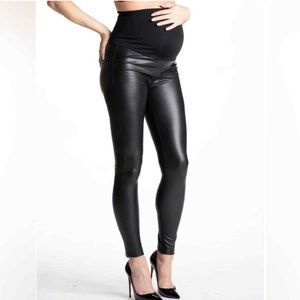 NWOT Preggo Rock Star Mamacita Maternity Leggings